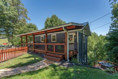 Little Blue Cabin